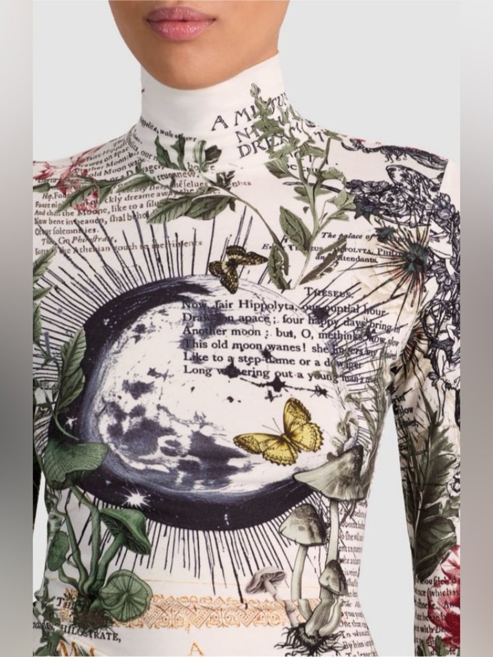ALICE + OLIVIA delaina turtleneck top in dreamscape moon villa size Medium - Picture 2 of 7